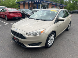 Used 2017 Ford Focus SE w/ Cold Weather Package image 1