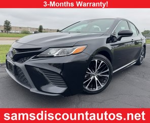 Used 2018 Toyota Camry SE image 1