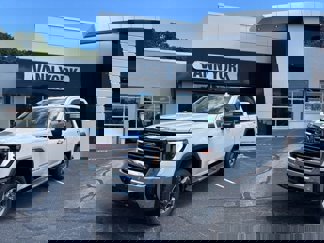 New 2025 GMC Sierra 2500 SLT w/ SLT Premium Package image 1