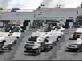 New 2025 Mitsubishi Eclipse Cross SE image 1