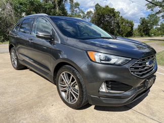 Used 2019 Ford Edge Titanium image 1