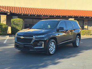 Used 2022 Chevrolet Traverse LS image 1