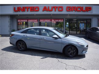 Used 2021 Hyundai Elantra SEL w/ Convenience Package image 1
