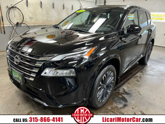 Used 2024 Nissan Rogue Platinum image 1