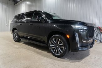 Used 2023 Cadillac Escalade ESV Sport image 1