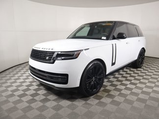 New 2025 Land Rover Range Rover SE image 1