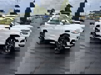 New 2026 Honda HR-V EX-L image 1