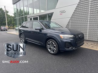 Certified 2025 Audi Q7 2.0T Premium Plus image 1