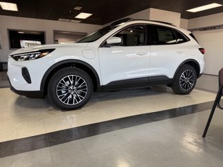 New 2025 Ford Escape SE image 1