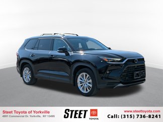 Used 2025 Toyota Grand Highlander AWD image 1