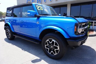 Certified 2023 Ford Bronco Outer Banks image 1