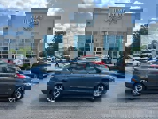 Used 2019 Ford Fusion SE image 1
