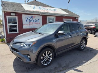 Used 2017 Toyota RAV4 Limited image 1