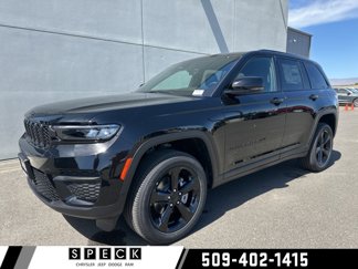 New 2025 Jeep Grand Cherokee Altitude image 1