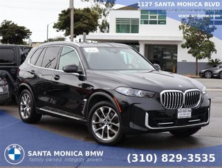 Used 2025 BMW X5 sDrive40i w/ Climate Comfort Package image 1