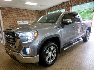 Used 2020 GMC Sierra 1500 SLT w/ SLT Convenience Package image 1