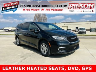 New 2025 Chrysler Pacifica Select w/ Uconnect Theater Family Group image 1