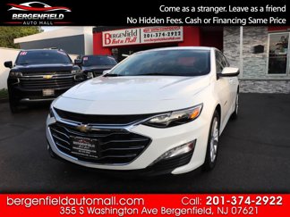 Used 2023 Chevrolet Malibu LT image 1