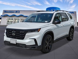 New 2025 Honda Pilot Black Edition image 1