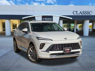 New 2025 Buick Envision Avenir image 1