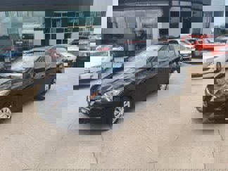 Used 2020 Nissan Versa S image 1