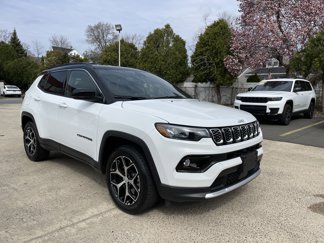 Certified 2024 Jeep Compass Limited image 1