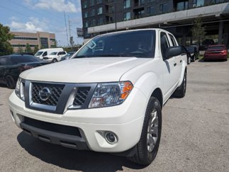 Used 2021 Nissan Frontier SV image 1