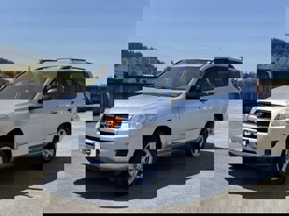 Used 2012 Toyota RAV4 FWD image 1