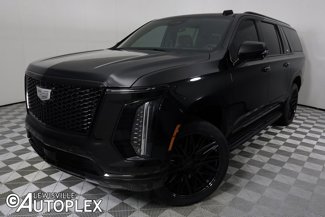 Used 2025 Cadillac Escalade ESV Sport w/ LPO, ONYX Package image 1