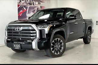 Used 2023 Toyota Tundra Limited image 1