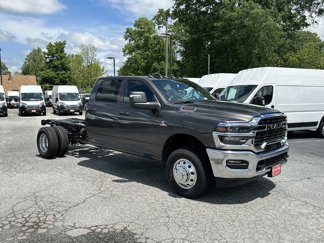 New 2025 RAM 3500 Tradesman w/ Chrome Appearance Group image 1