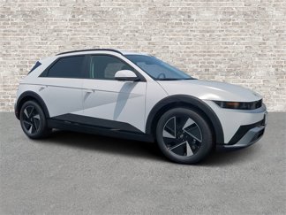 New 2025 Hyundai Ioniq 5 SEL image 1