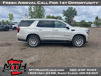 Used 2024 GMC Yukon Denali image 1