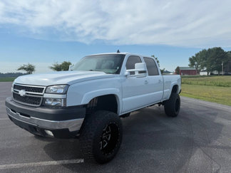 Used 2006 Chevrolet Silverado 2500 LT w/ Onstar Plus Package image 1