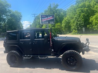 Used 2012 Jeep Wrangler Unlimited Sahara image 1