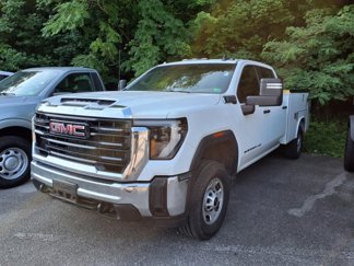 Used 2024 GMC Sierra 2500 Pro w/ Convenience Package image 1