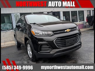 Used 2017 Chevrolet Trax LS w/ LPO, Cargo Package image 1