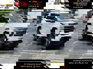New 2026 Chevrolet Traverse LT w/ Driver Confidence Package image 1