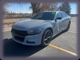 Used 2021 Dodge Charger SXT w/ Blacktop Package image 1