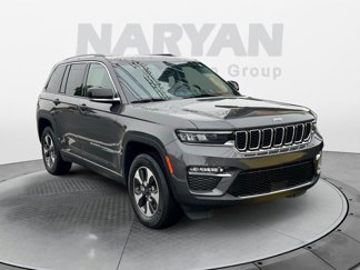 Used 2023 Jeep Grand Cherokee 4WD 4xe image 1