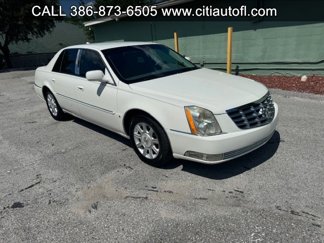 Used 2009 Cadillac DTS image 1