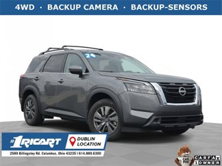 Used 2024 Nissan Pathfinder SV image 1