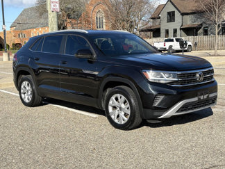 Used 2021 Volkswagen Atlas Cross Sport S image 1