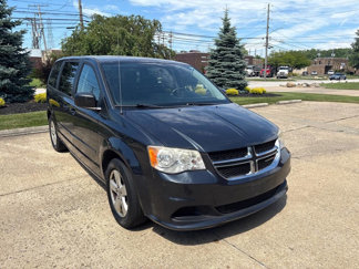 Used 2013 Dodge Grand Caravan SE image 1