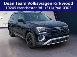 New 2026 Volkswagen Atlas Peak Edition image 1