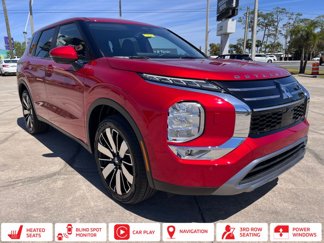 New 2025 Mitsubishi Outlander SE image 1