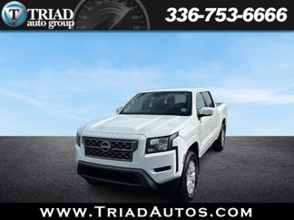 Used 2022 Nissan Frontier SV w/ Technology Package image 1