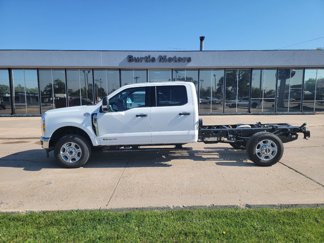New 2025 Ford F350 XLT image 1