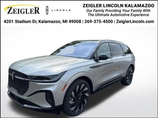 New 2024 Lincoln Nautilus Reserve w/ Equipment Group 203A image 1