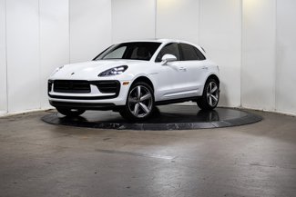 Used 2025 Porsche Macan image 1